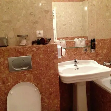 Luxury Garni Brix 3* ברטיסלאבה